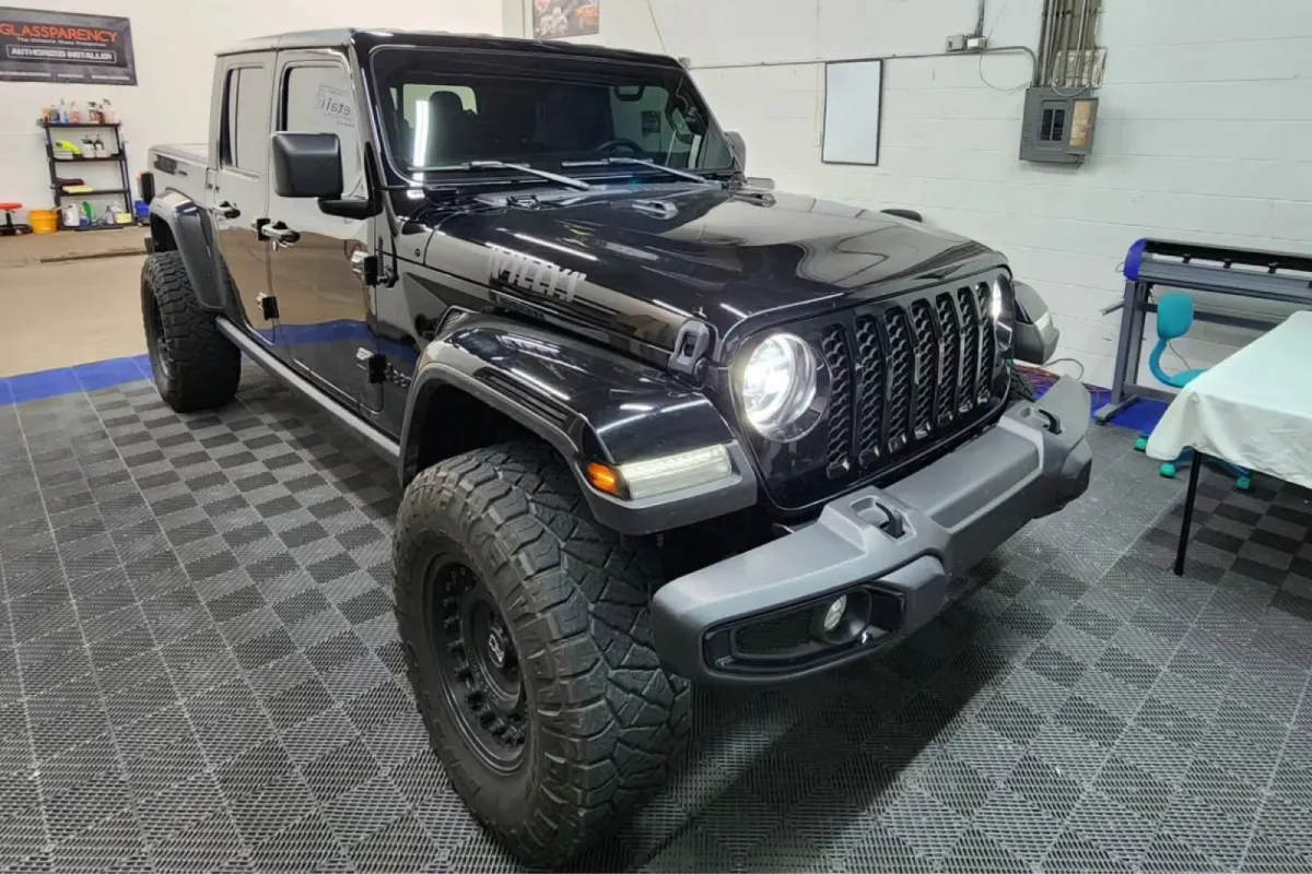 Black Jeep with ceramic coating finish